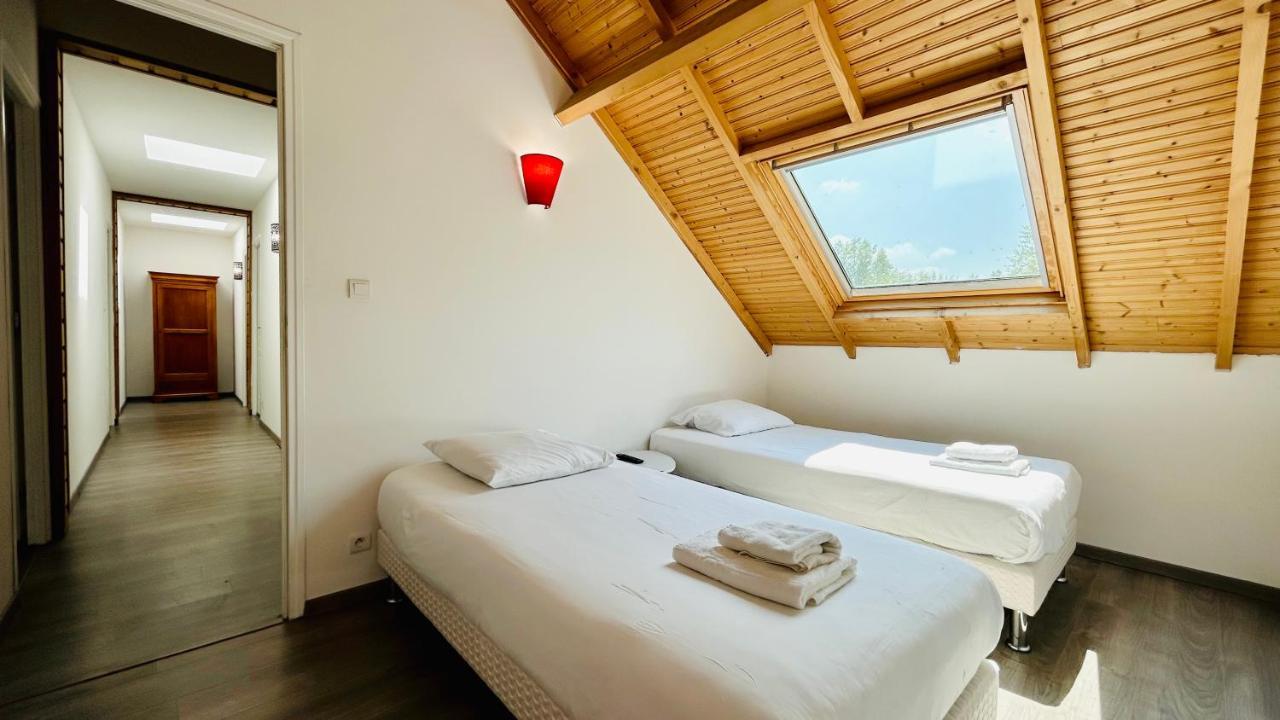 Chalet Avec Terrasse Sur Pilotis Vue Sur L'Etang Rue  Zewnętrze zdjęcie