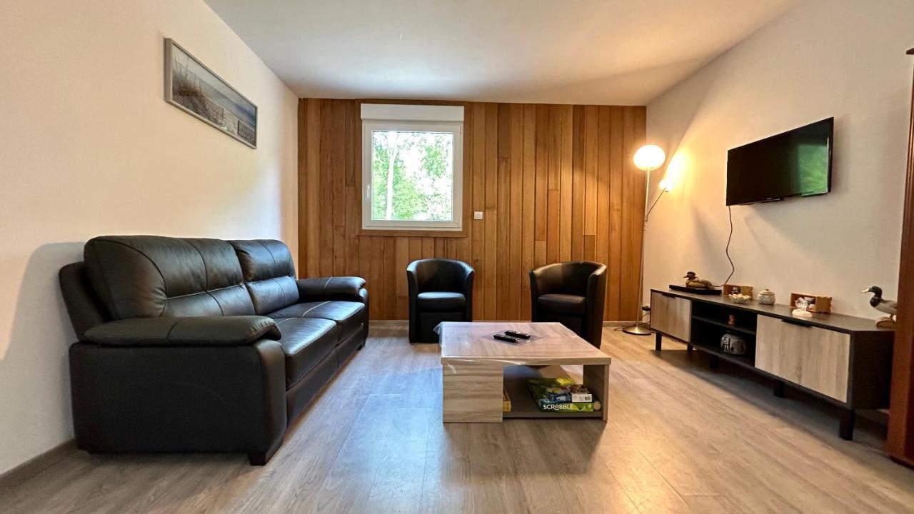 Chalet Avec Terrasse Sur Pilotis Vue Sur L'Etang Rue  Zewnętrze zdjęcie